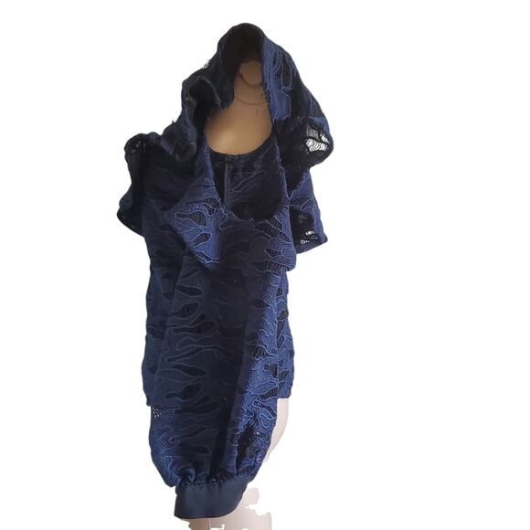 Self-Portrait Navy Guipure Lace Ruffled Cold Shoulder Blouse (US 2) - Picture 5 of 8